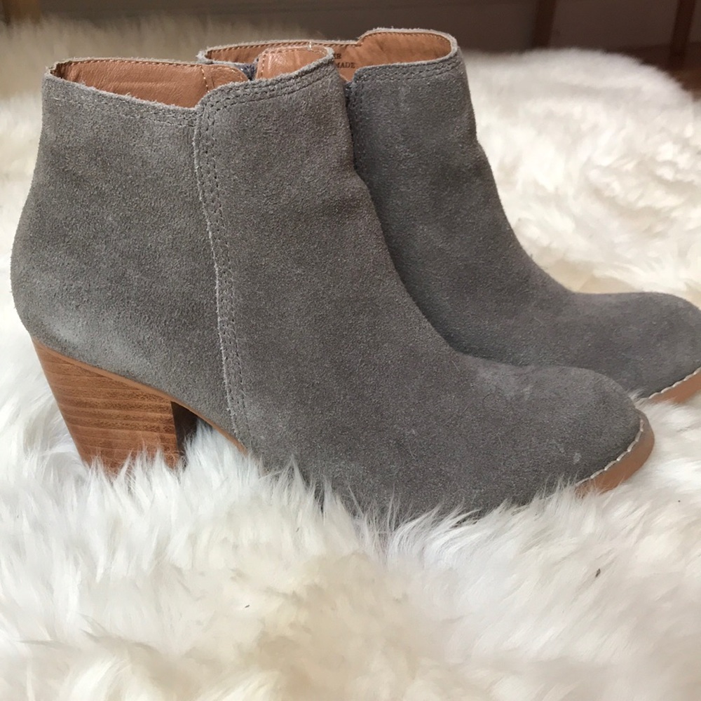 Seychelles Suede Booties size 7